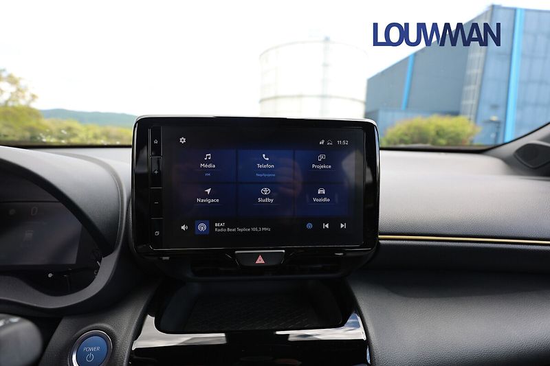 Toyota Yaris Cross AT ADVENTURE AWD-i - fotka 9 z 19