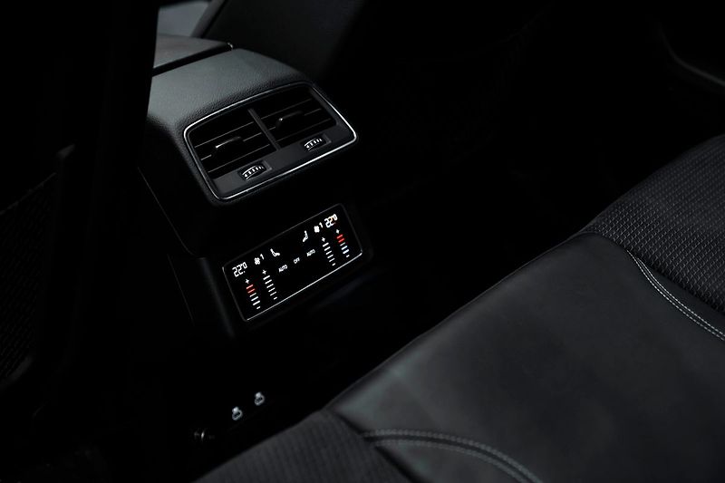 Audi Q8 e-tron E-TRON - fotka 22 z 25