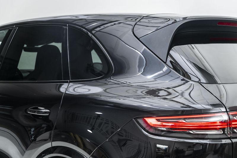 Porsche Cayenne S*Bose*18 sedadla*kůže - fotka 9 z 41