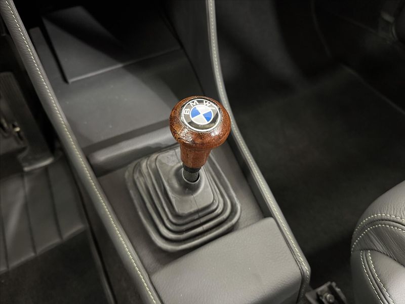BMW Ostatní 2002 WEBER DBILAS - fotka 18 z 37