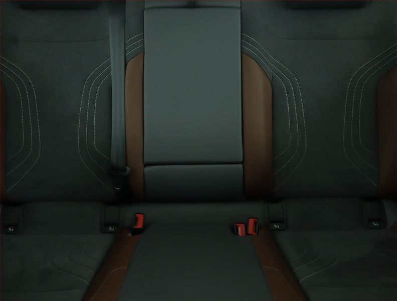 Volkswagen ID.4 (2021) 1st (82 kWh), SoH 87% - fotka 10 z 21
