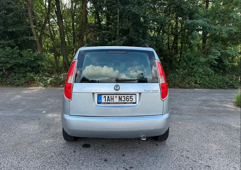 Škoda Roomster (2008) 1.4 / 63kW - fotka 5 z 16