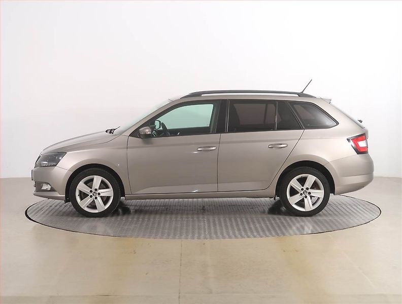 Škoda Fabia (2017) 1.0 TSI, Tempomat - fotka 3 z 18