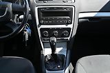 Škoda Octavia 2.0TDI 103KW 9/2012 Rezervace - náhled 11