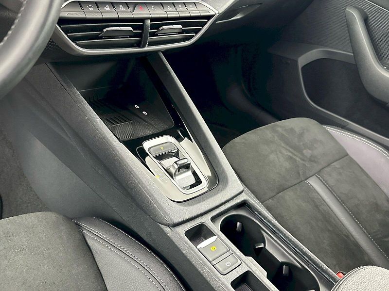 Škoda Octavia (2025) DSG 2.0TDI 110kW Top Selection - fotka 22 z 34