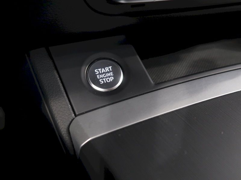 Audi Q5 (2018) 2.0TDI 100KW - fotka 25 z 32