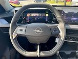 Opel Frontera (2026) Hybrid 1.2T 110k Edition AT6 - náhled 12