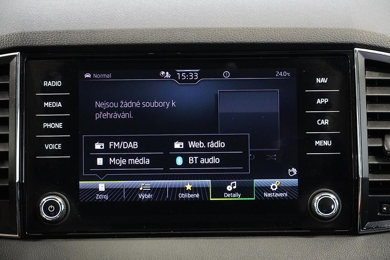 Škoda Karoq 2.0TDI,4x4,DSG,ČR,1.MAJ,TAŽNÉ - fotka 28 z 36