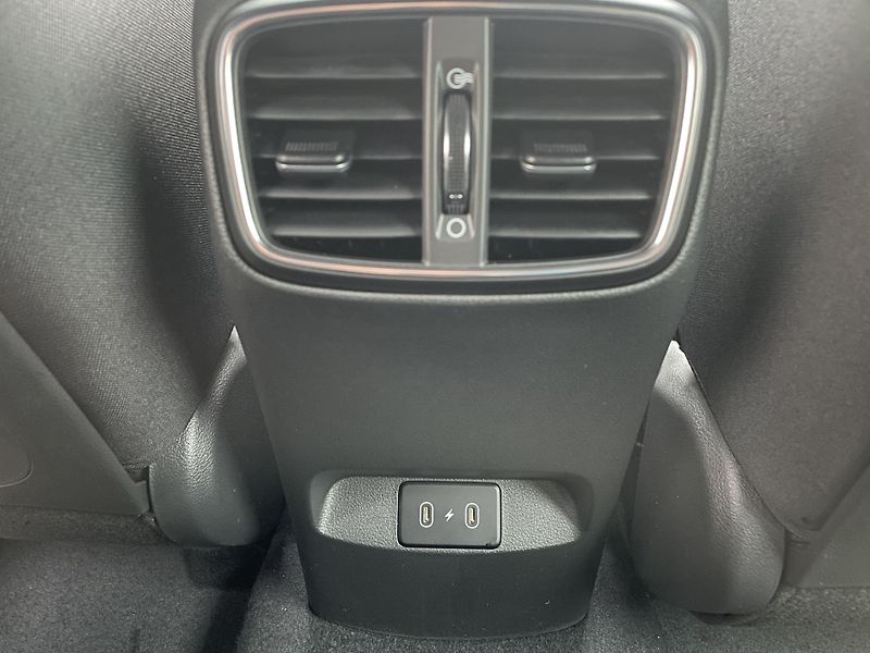 Hyundai i30 1,5 T-GDI MHEV 103kW N-line AT - fotka 9 z 32