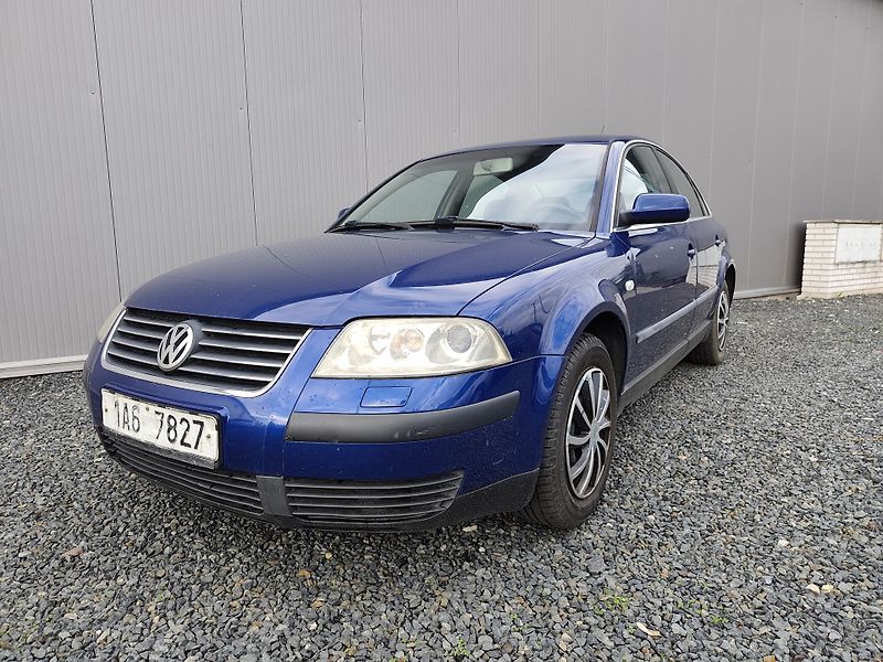 Volkswagen Passat 1.9 TDI 74KW, ČR - fotka 1 z 14