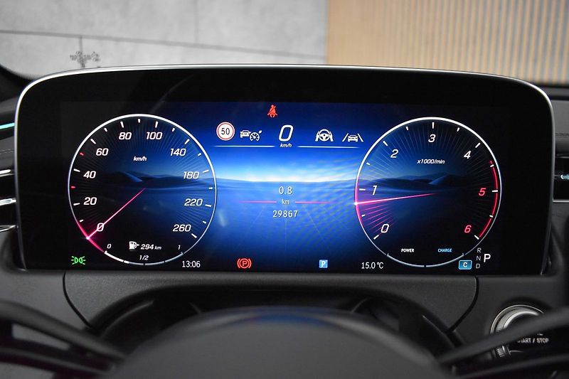 Mercedes-Benz Třídy E E 220d AMG*TAŽNÉ*ZÁRUKA*ČR 1.M - fotka 18 z 42