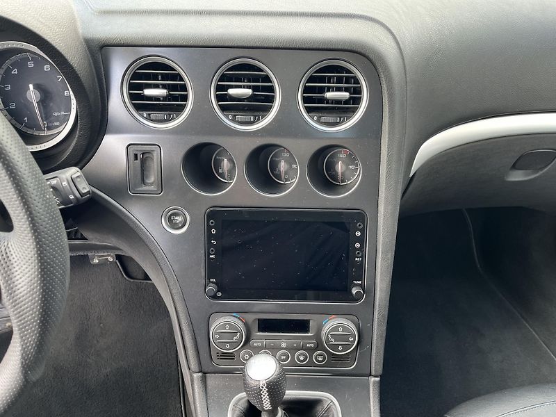 Alfa Romeo Brera 3.2 JTS ČR - fotka 20 z 37