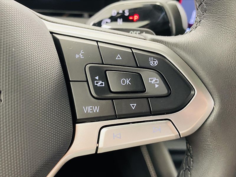 Volkswagen Tiguan 2,0 TDI DSG 110 kW Head Up Lif - fotka 15 z 27