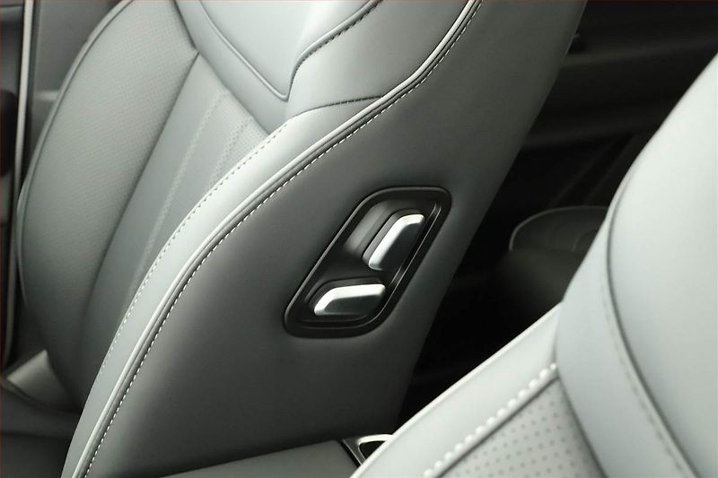 Jaecoo 7 (2026) 1.5 TGDI PHEV, 360° kamera - fotka 24 z 29