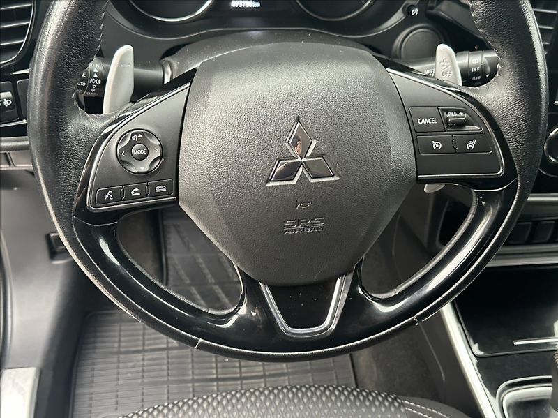 Mitsubishi Outlander 2,0 150PS  Active A/T - fotka 32 z 52