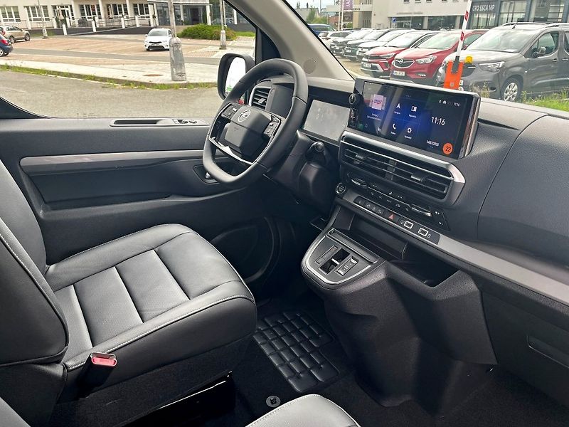 Opel Zafira (2026) 2.2 CDTi 180k Elegance AT8 - fotka 3 z 17