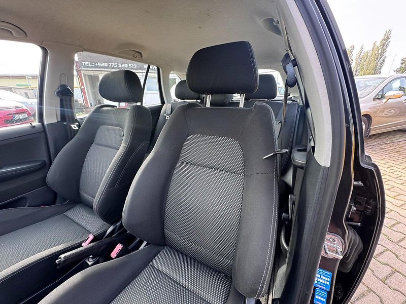Škoda Fabia (2005) 1,4i 55 KW 1. MAJITEL STK KOLA - fotka 23 z 50