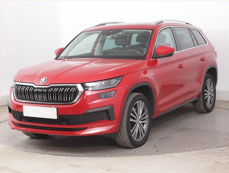 Škoda Kodiaq (2023) Laurin&Klement 2.0 TDI - fotka 2 z 19