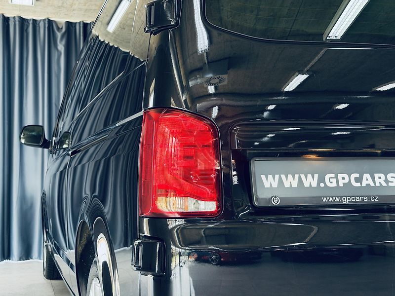 Volkswagen Caravelle (2023) 6.1*BULLI*LONG*DSG*TDI - fotka 8 z 39