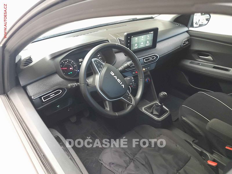 Dacia Sandero (2023) 1.0TCe, ČR - fotka 3 z 3