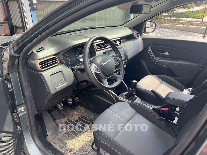 Dacia Duster (2023) 1.5DCi 4x4, 1.maj,ČR, servis - fotka 3 z 3