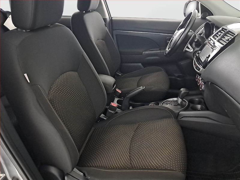 Mitsubishi ASX (2016) 2.2 DI-D, 4X4, Automat - fotka 9 z 18