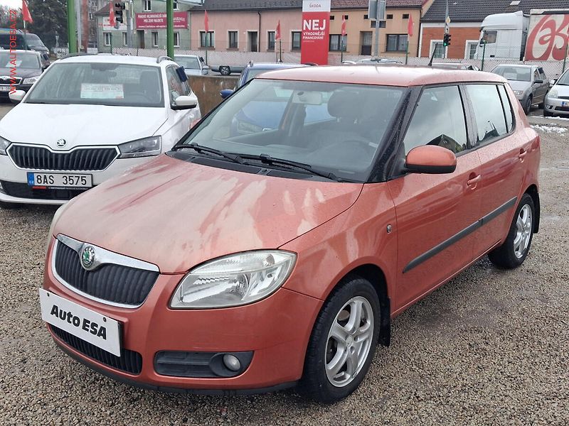 Škoda Fabia (2007) 1.2 12V, ČR, AC - fotka 3 z 16