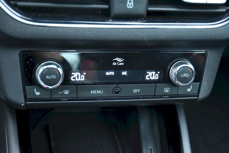 Škoda Kamiq (2023) Monte Carlo 1.5 TSI 110 kW - fotka 20 z 31