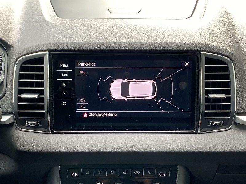 Škoda Karoq (2018) 1.5 TSI DSG Style + - fotka 14 z 40