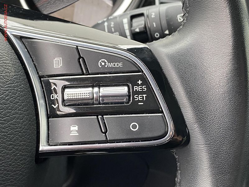 Kia Ceed (2018) 1.4 T-GDi, ČR, Exclusive, AT - fotka 14 z 21