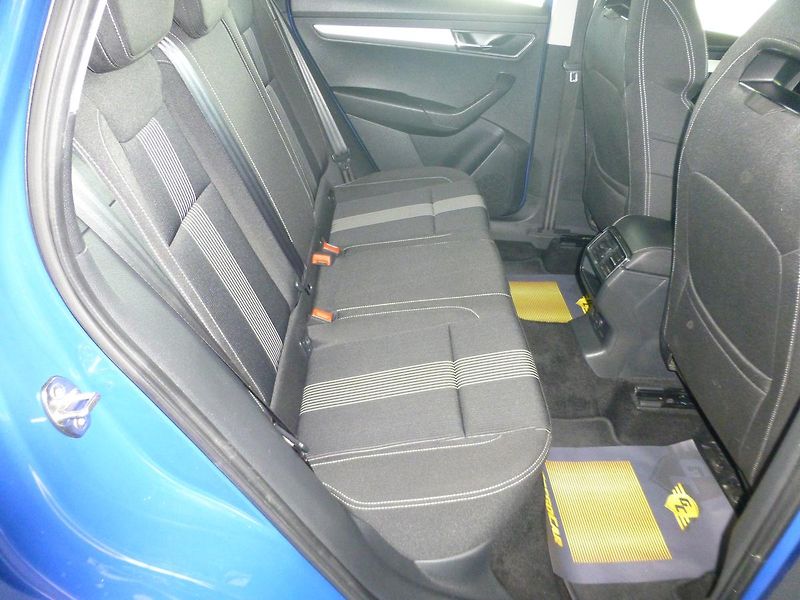 Škoda Karoq (2018) 1,6TDI*PARK.S**ALU***VYHŘ.SED. - fotka 18 z 22
