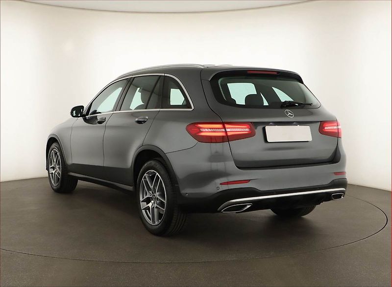 Mercedes-Benz GLC (2017) 220 d 4MATIC - fotka 4 z 20