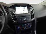 Ford Focus (2018) 1.0 EcoBoost, Tempomat - náhled 12