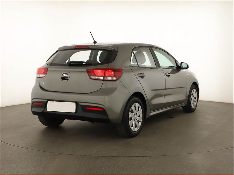 Kia Rio (2017) 1.25 CVVT, Serv.kniha - fotka 5 z 13
