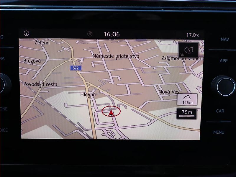 Volkswagen Touran (2018) 1.6 TDI, Automat, Serv.kniha - fotka 18 z 22