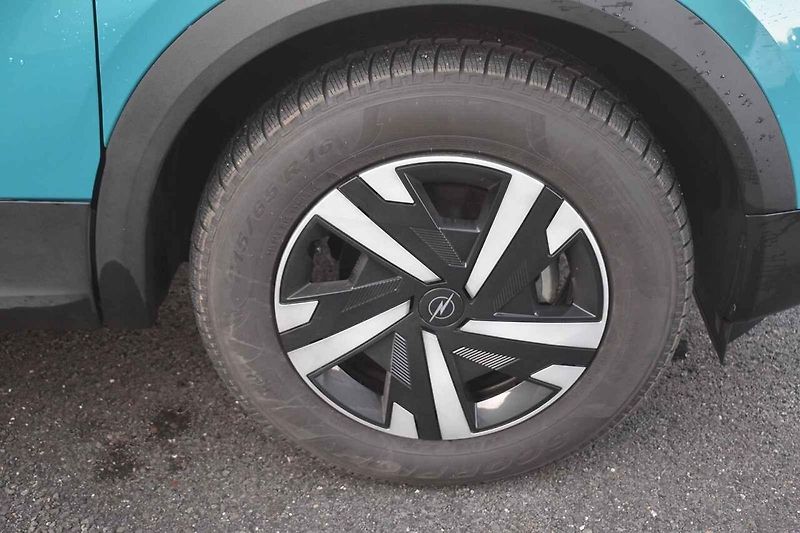 Opel Mokka je stále jedno z nejhezčích malých SUV.