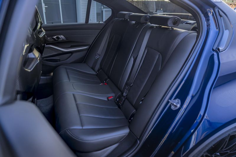 BMW M3 (2024) Competition xDrive - fotka 15 z 16
