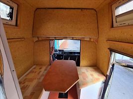 Obytné vozy lákají řidiče se srdcem dobrodruha.