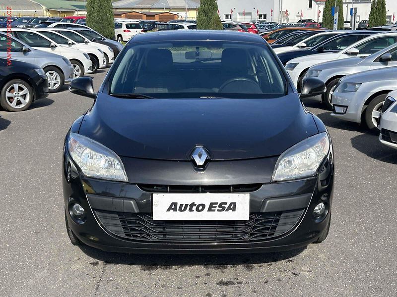 Renault Mégane (2009) 1.6 16V - fotka 2 z 16