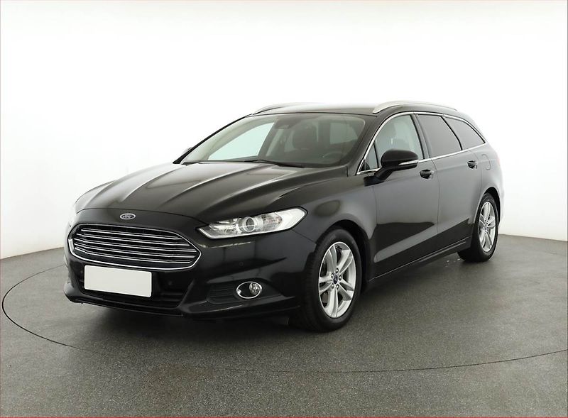 Ford Mondeo (2017) 2.0 TDCI, Automat, Serv.kniha - fotka 2 z 20
