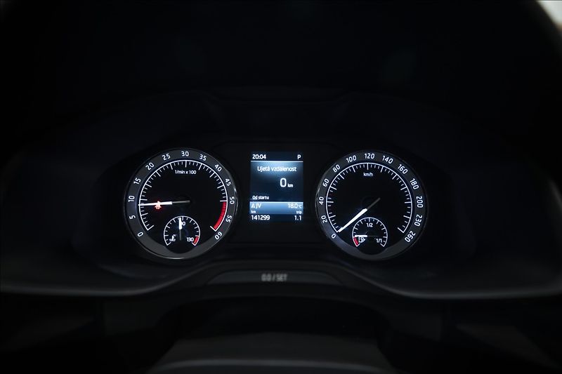 Škoda Kodiaq 2,0 TDI DSG 4x4 NAVI KŮŽE PANO - fotka 18 z 33