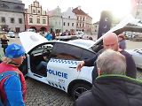 Vozový park Městské policie Tábor jako první v republice rozšiřil elektromobil Tesla Y zhruba za 1,3 milionu. Oficiální představení zásahového vozu veřejnosti se uskutečnilo ve středu 20. listopadu odpoledne na Žižkově náměstí.