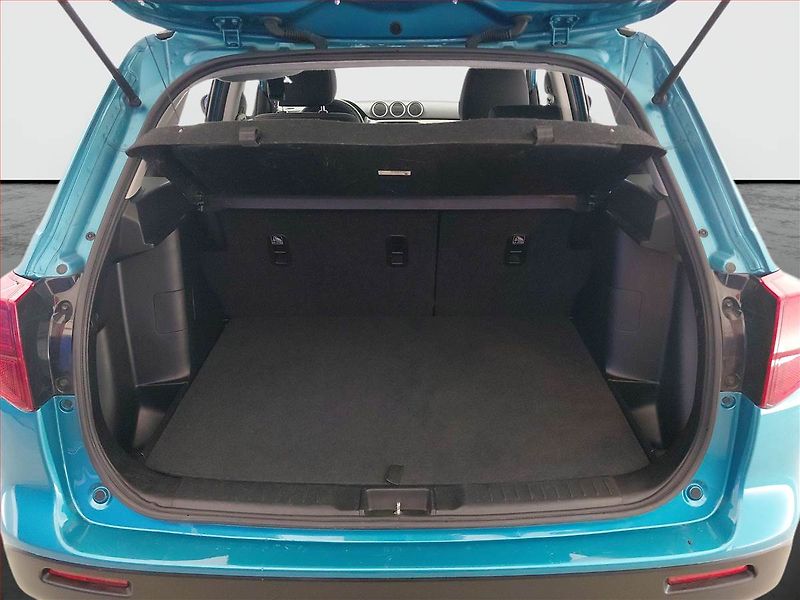 Suzuki Vitara (2019) 1.4 BoosterJet, Serv.kniha - fotka 13 z 18