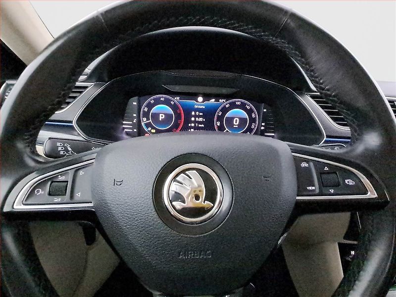 Škoda Superb (2019) 2.0 TDI, 4X4, Automat, Navi - fotka 16 z 25