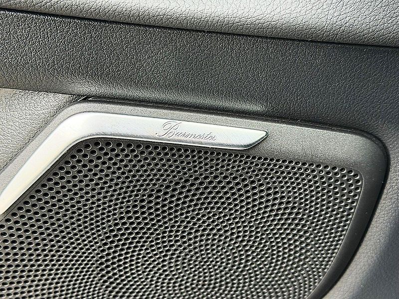 Mercedes-Benz Třídy V 300d 4M AMG Burm NezT 360 Taž - fotka 23 z 33