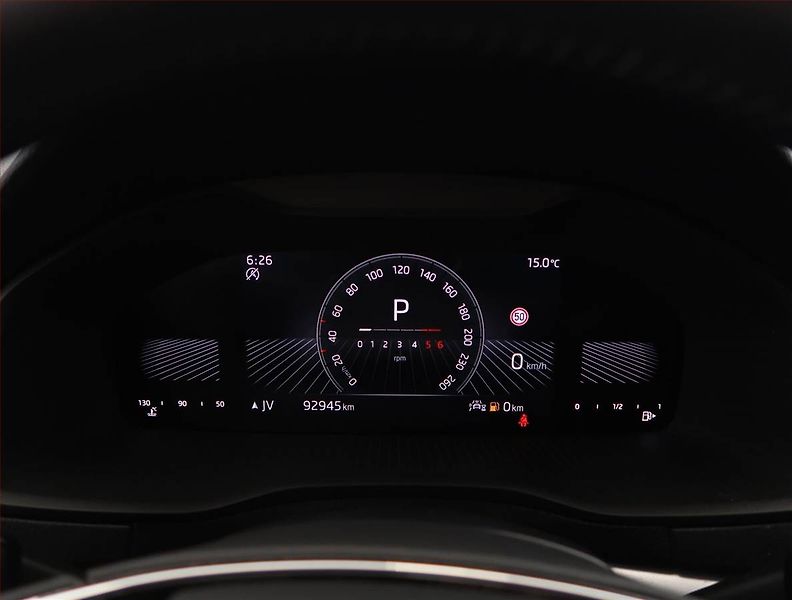 Škoda Karoq (2023) 2.0 TDI, digi klima - fotka 11 z 25
