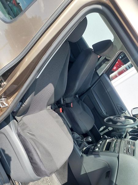 Škoda Yeti (2013) 2.0TDi Active 4x4 - fotka 21 z 40