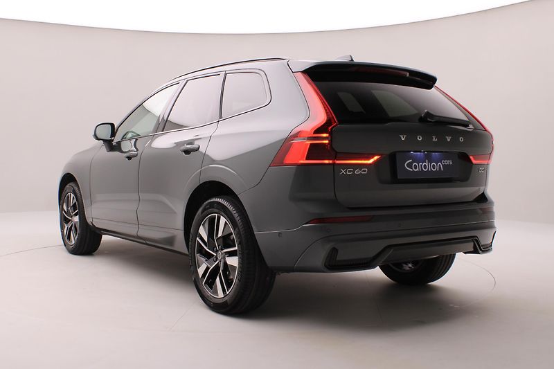 Volvo XC60 (2026) B5 AWD AUT DARK PLUS - fotka 10 z 69