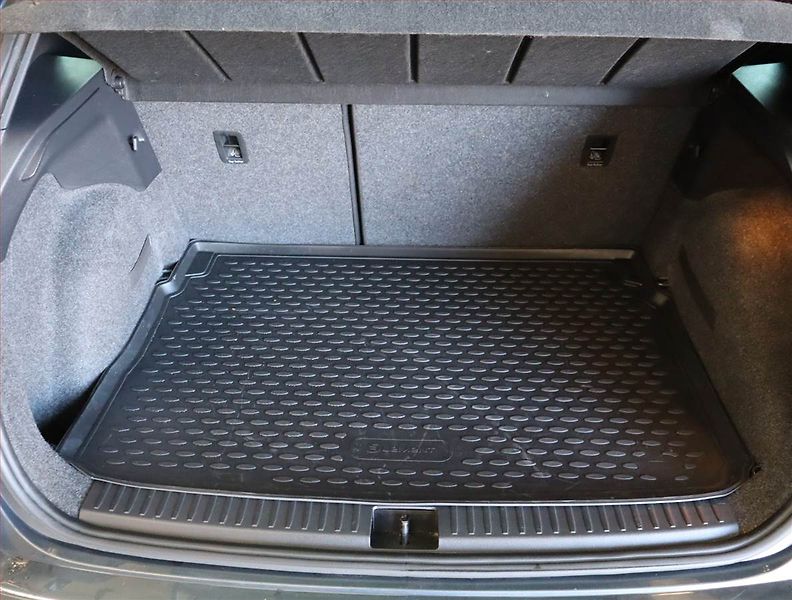Seat Arona (2021) FR 1.0 TSI, Serv.kniha, Kůže - fotka 14 z 23