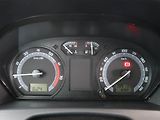 Škoda Fabia (2005) 1.4 16V, nová STK - náhled 11